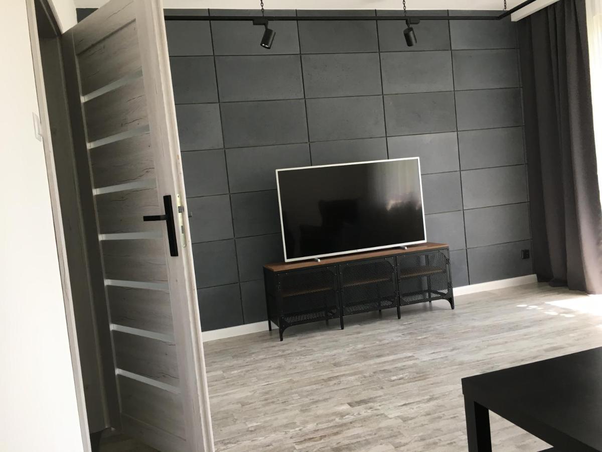 Apartament Blisko Wszedzie Ostrowiec Świętokrzyski Esterno foto