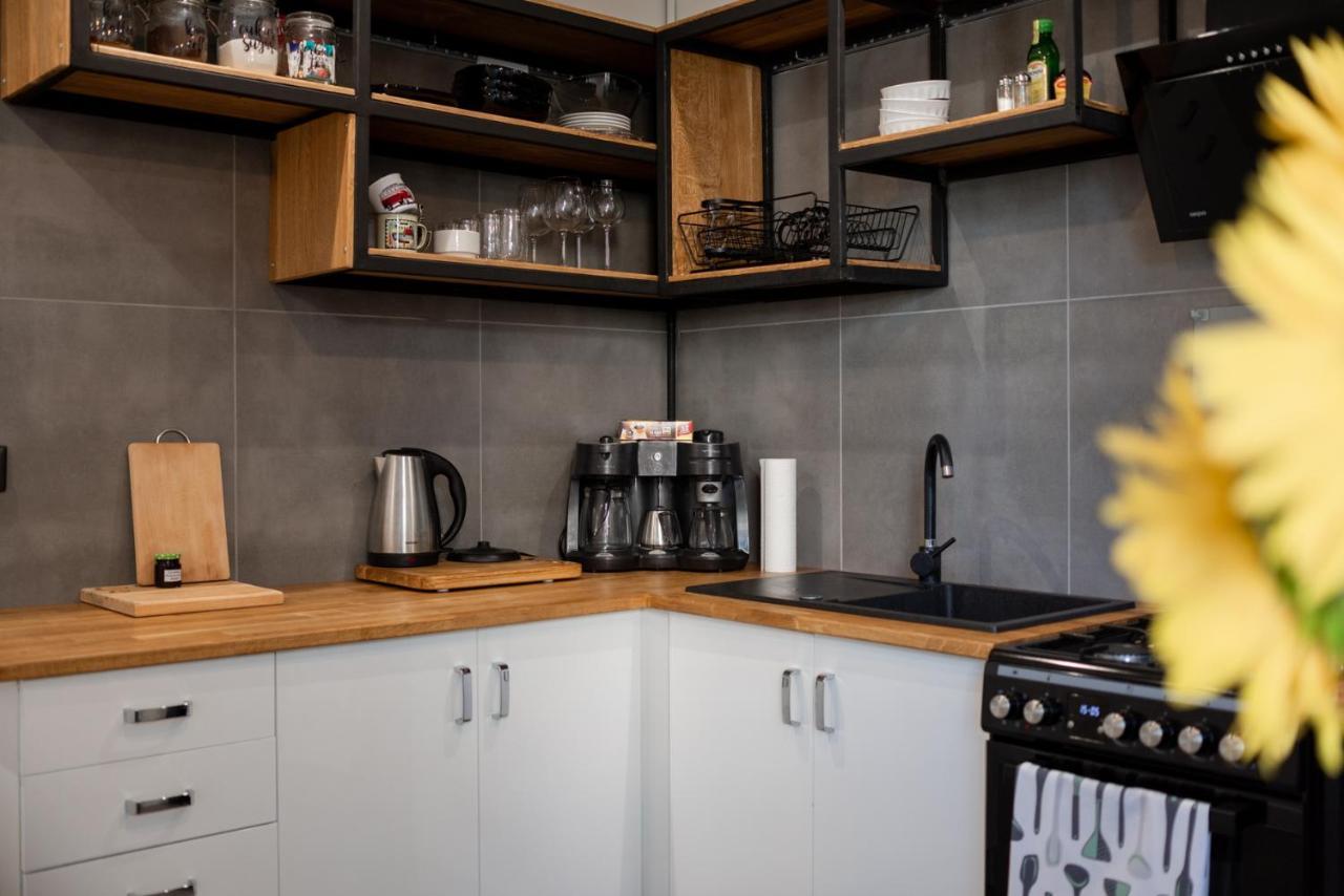 Apartament Blisko Wszedzie Ostrowiec Świętokrzyski Esterno foto