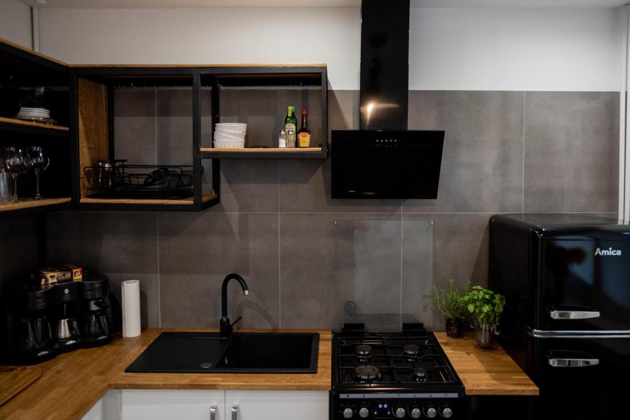 Apartament Blisko Wszedzie Ostrowiec Świętokrzyski Esterno foto