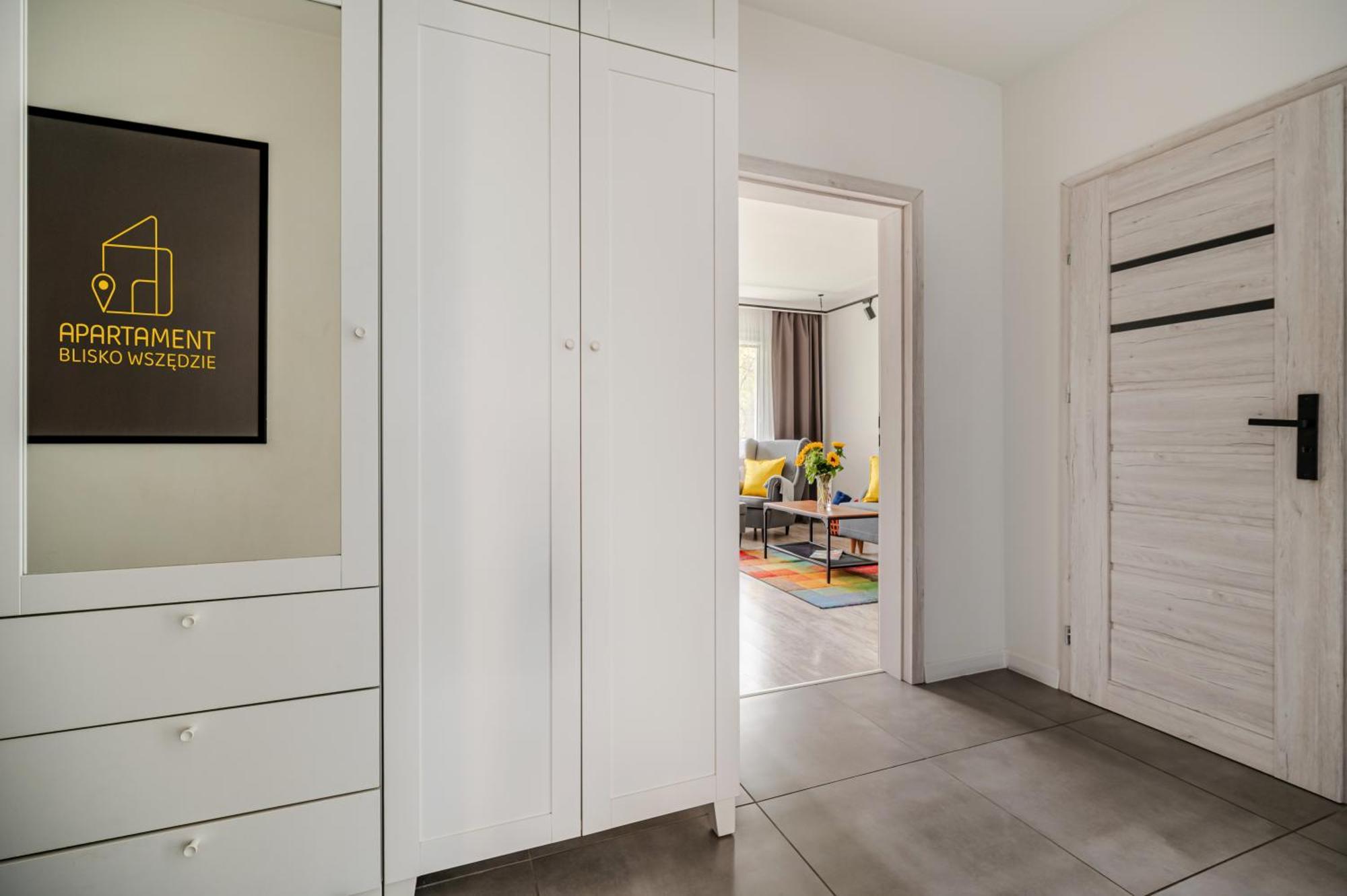 Apartament Blisko Wszedzie Ostrowiec Świętokrzyski Esterno foto